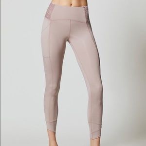 NWT Free People movement Wonderstruck leggings